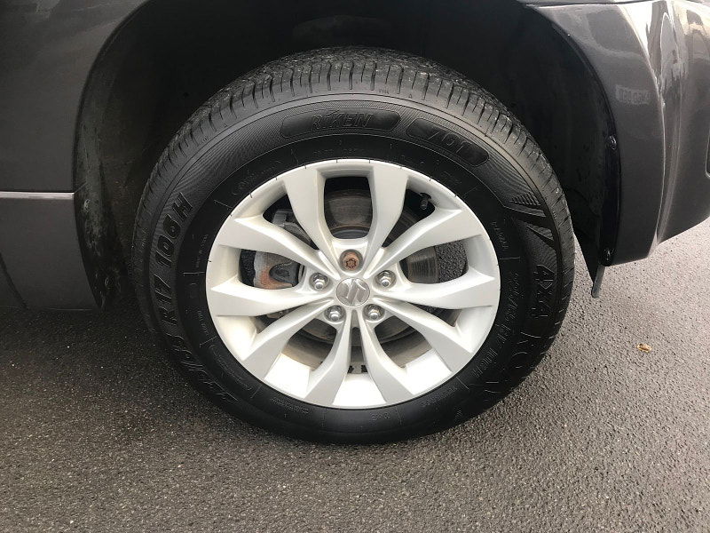Suzuki Grand Vitara 2.4L SZ4 SUV 5dr Petrol Manual Euro 5 (166 bhp) 5dr Manual 2025