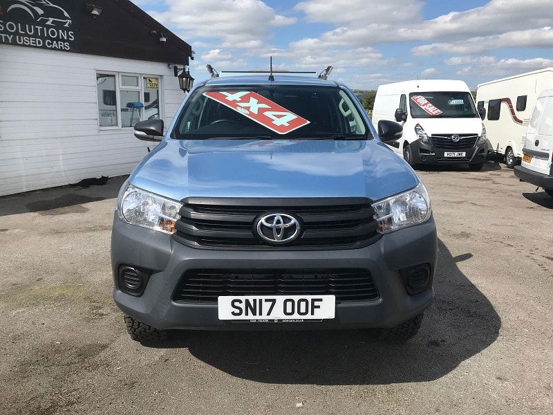 Toyota Hilux 2.4L ACTIVE 4WD D-4D ECB 5dr Diesel Manual Euro 6 (148 bhp) 5dr Manual 2024