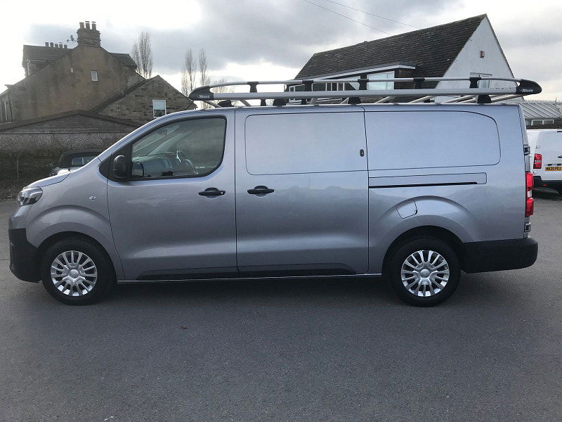 Toyota PROACE 2.0D Icon Long Panel Van 6dr Diesel Manual LWB Euro 6 (s/s) (140 ps) 6dr Manual 2026