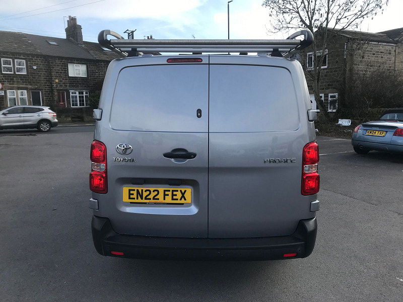 Toyota PROACE 2.0D Icon Long Panel Van 6dr Diesel Manual LWB Euro 6 (s/s) (140 ps) 6dr Manual 2026