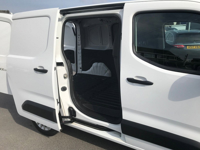 Toyota PROACE CITY 1.5 BlueHDi Icon Short Panel Van 5dr Diesel Manual SWB Euro 6 (s/s) (100 bhp) 6dr Manual 2026