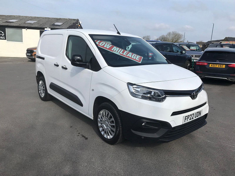 Toyota PROACE CITY 1.5 BlueHDi Icon Short Panel Van 5dr Diesel Manual SWB Euro 6 (s/s) (100 bhp) 6dr Manual 2026