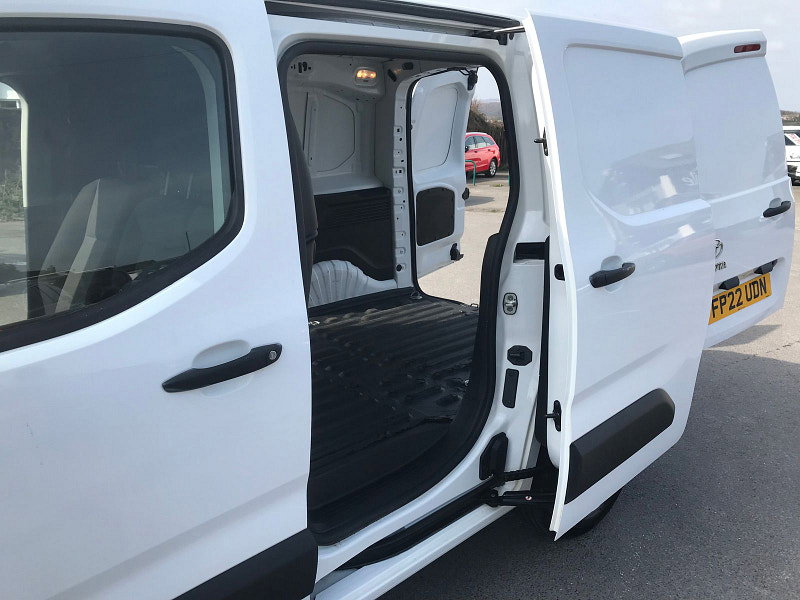 Toyota PROACE CITY 1.5 BlueHDi Icon Short Panel Van 5dr Diesel Manual SWB Euro 6 (s/s) (100 bhp) 6dr Manual 2026