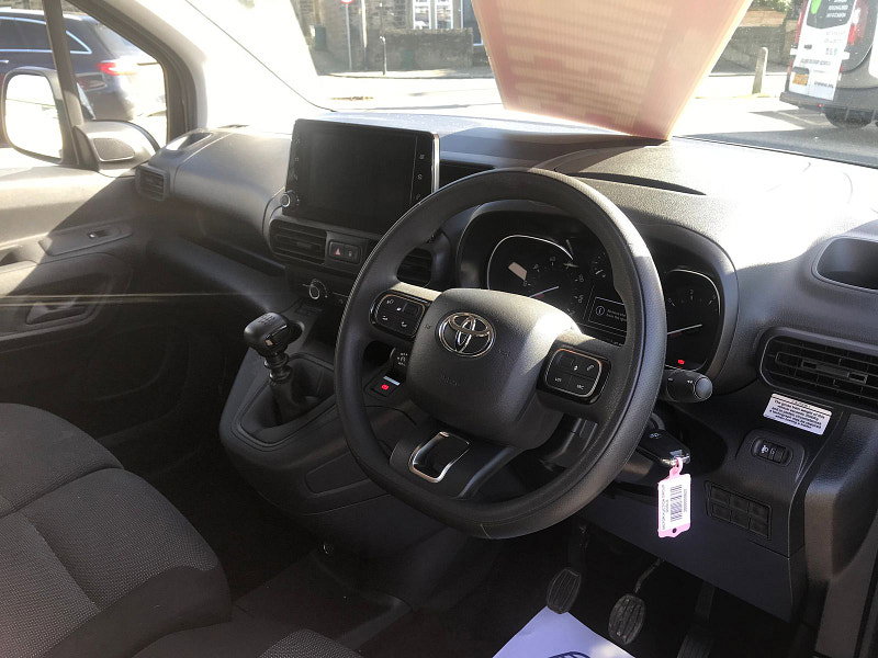 Toyota PROACE CITY 1.5 BlueHDi Icon Short Panel Van 5dr Diesel Manual SWB Euro 6 (s/s) (100 bhp) 6dr Manual 2026