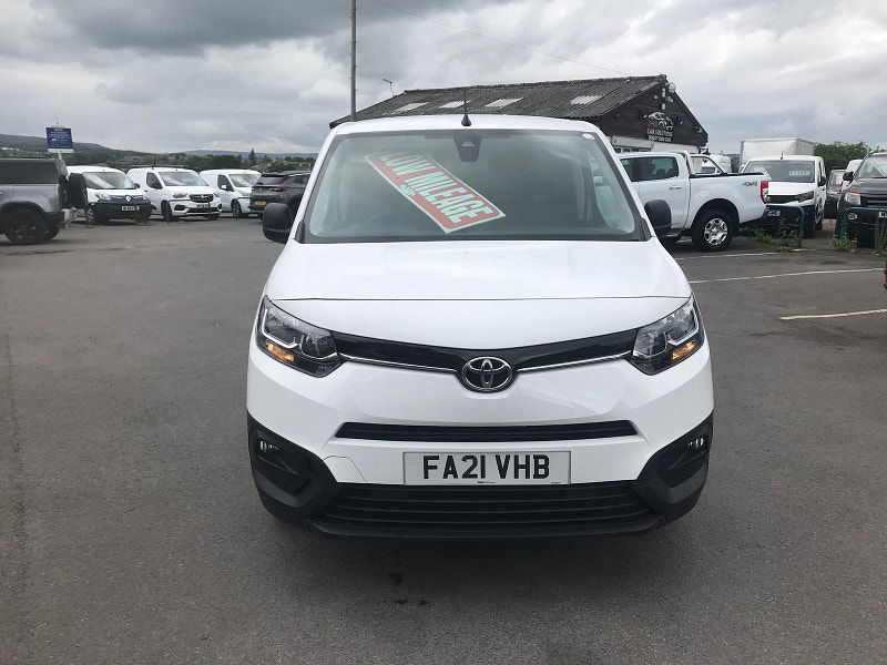 Toyota PROACE CITY 1.5L Icon Diesel Manual Euro 6 (101 bhp) 6dr Manual 2025