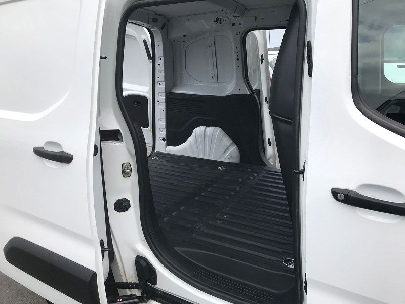 Toyota PROACE CITY 1.5L Icon Diesel Manual Euro 6 (101 bhp) 6dr Manual 2025