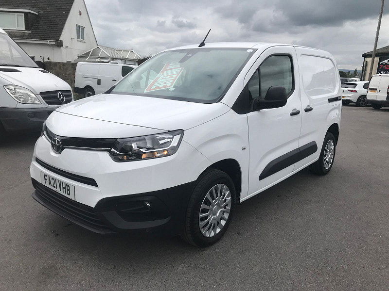 Toyota PROACE CITY 1.5L Icon Diesel Manual Euro 6 (101 bhp) 6dr Manual 2025