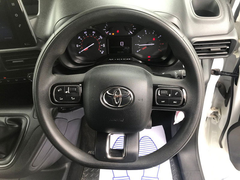 Toyota PROACE CITY 1.5L Icon Diesel Manual Euro 6 (101 bhp) 6dr Manual 2025