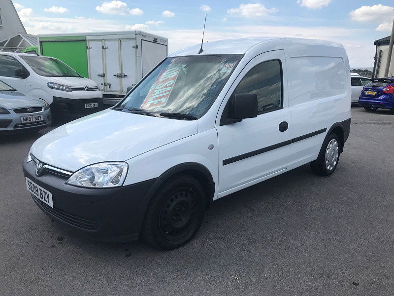 Vauxhall Combo 1.2L 2000 CDTI E4 Diesel Manual Euro 4 (74 bhp) 5dr Manual 2024