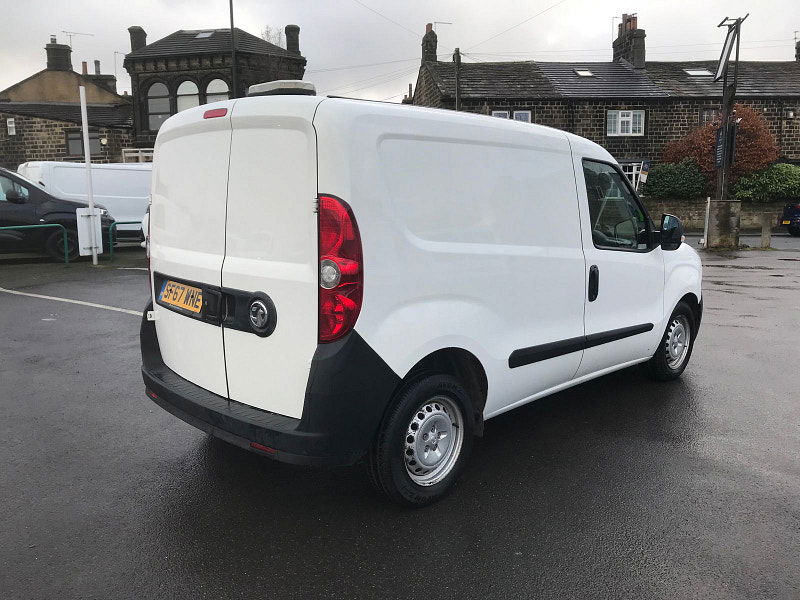 Vauxhall Combo 1.2L L1H1 2000 CDTI ECOFLEX S/S Diesel Manual Euro 6 (95 bhp) 5dr Manual 2025