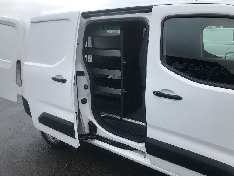 Vauxhall Combo 1.5 Turbo D 2300 Edition Panel Van 4dr Diesel Manual L2 H1 Euro 6 (100 ps) 6dr Manual 2026