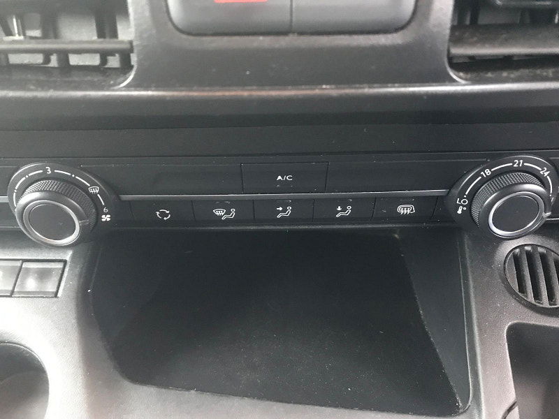 Vauxhall Combo 1.5 Turbo D 2300 Edition Panel Van 4dr Diesel Manual L2 H1 Euro 6 (100 ps) 6dr Manual 2026