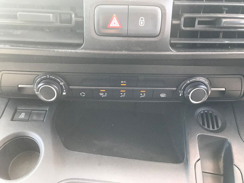 Vauxhall Combo 1.5L 2300 Edition S/S Diesel Manual Euro 6 (101 bhp) 6dr Manual 2025