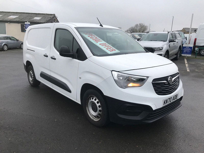 Vauxhall Combo 1.5L 2300 Edition S/S Diesel Manual Euro 6 (101 bhp) 6dr Manual 2026