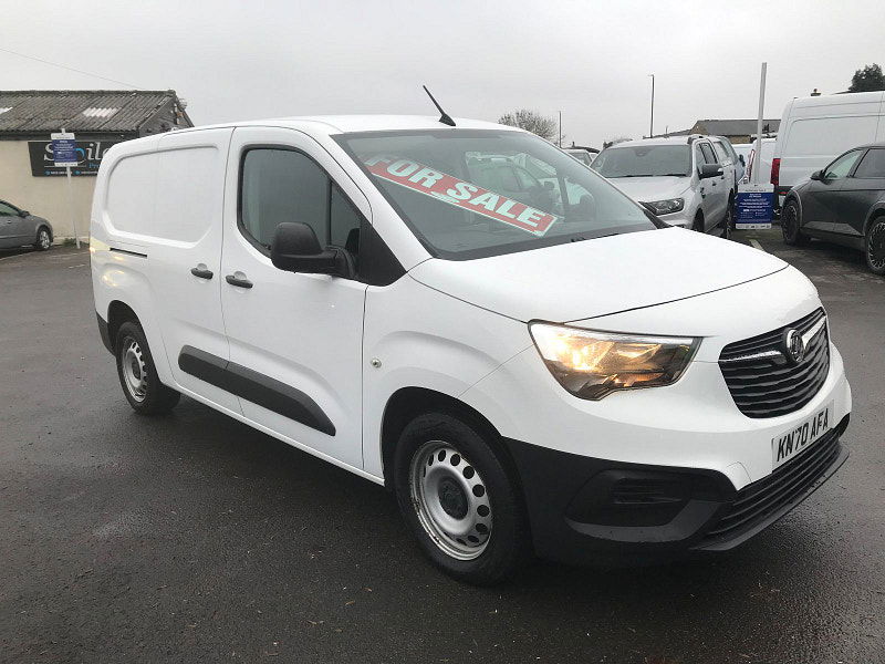 Vauxhall Combo 1.5L 2300 Edition S/S Diesel Manual Euro 6 (101 bhp) 6dr Manual 2026