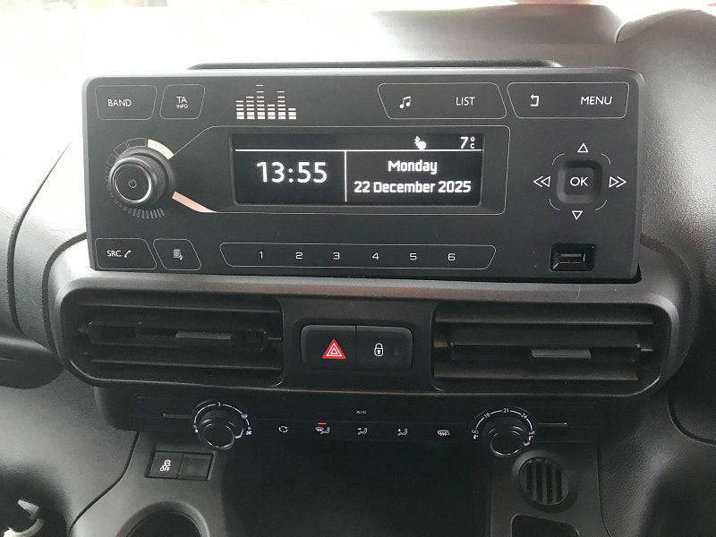 Vauxhall Combo 1.5L 2300 Edition S/S Diesel Manual Euro 6 (101 bhp) 6dr Manual 2026