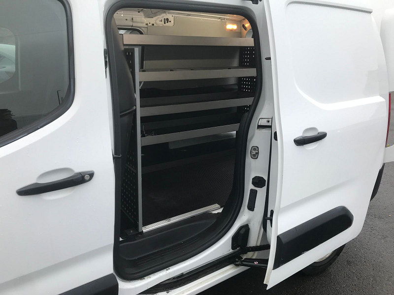 Vauxhall Combo 1.5L 2300 Edition TD S/S Diesel Manual Euro 6 (101 bhp) 6dr Manual 2026