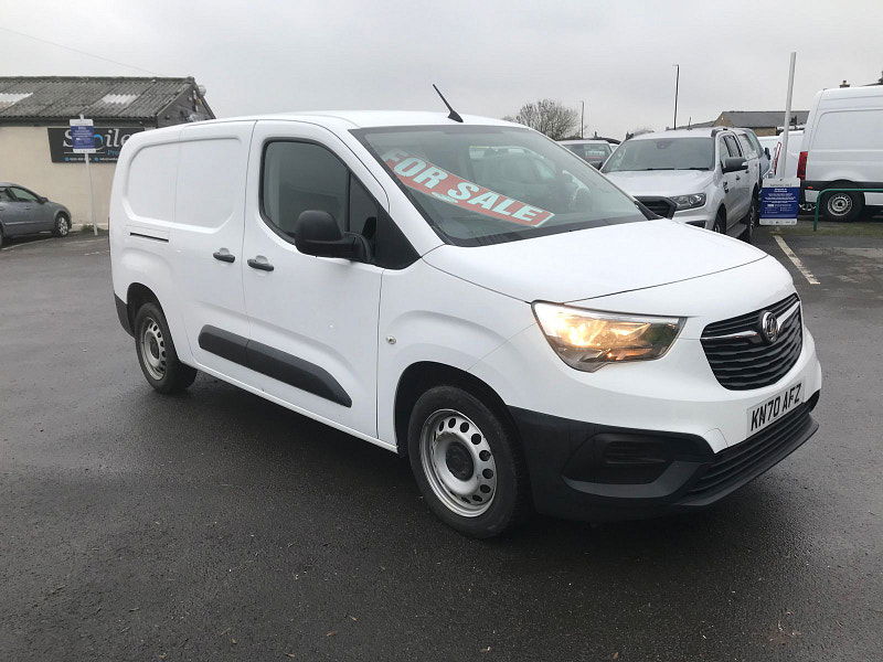Vauxhall Combo 1.5L 2300 Edition TD S/S Diesel Manual Euro 6 (101 bhp) 6dr Manual 2026