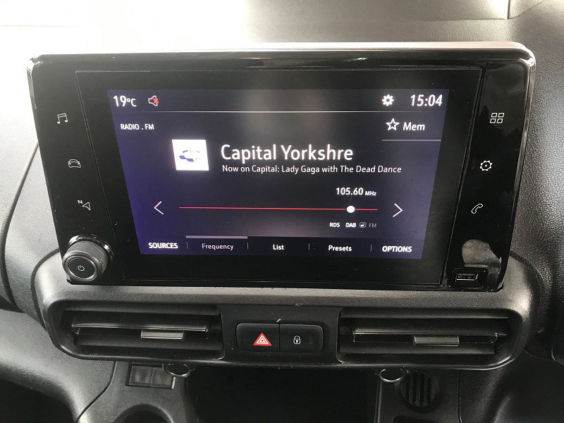 Vauxhall Combo 1.5L 2300 Sportive TD Diesel Manual Euro 6 (101 bhp) 6dr Manual 2026