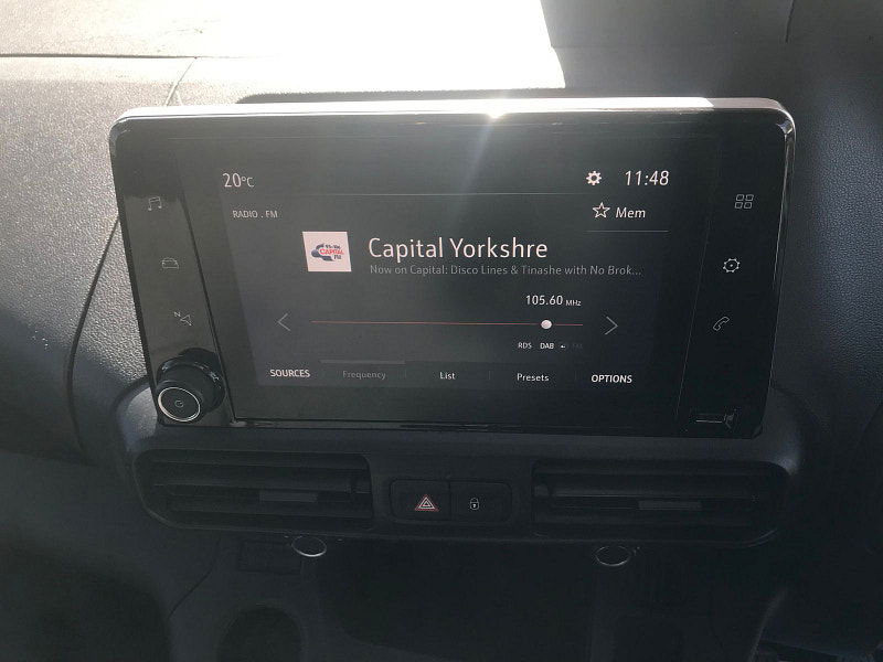 Vauxhall Combo 1.5L 2300 Sportive TD Diesel Manual Euro 6 (101 bhp) 6dr Manual 2025