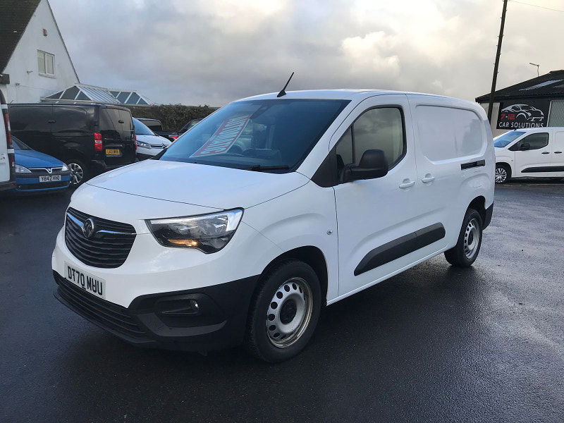 Vauxhall Combo 1.5L L2H1 2300 EDITION S/S Diesel Automatic Euro 6 (129 bhp) 6dr Automatic 2024