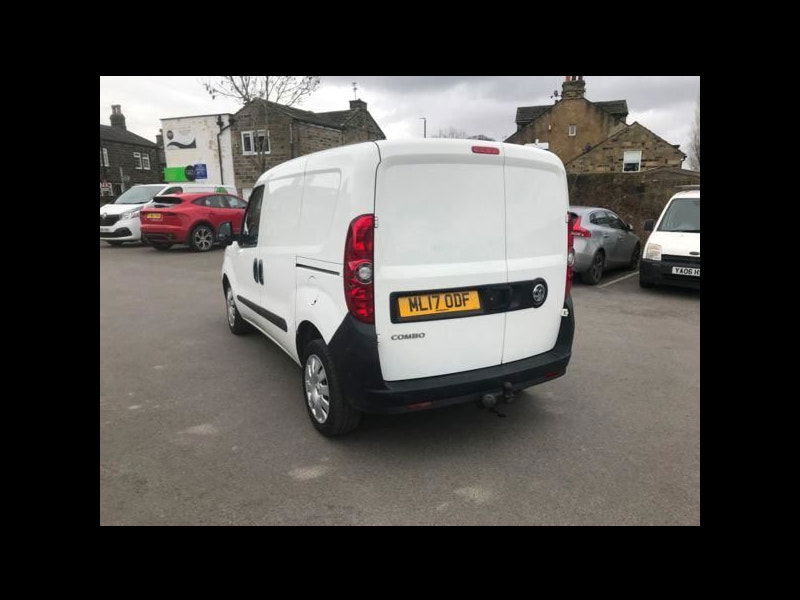 Vauxhall Combo L1H1 2300 CDTI 5dr Manual 2025