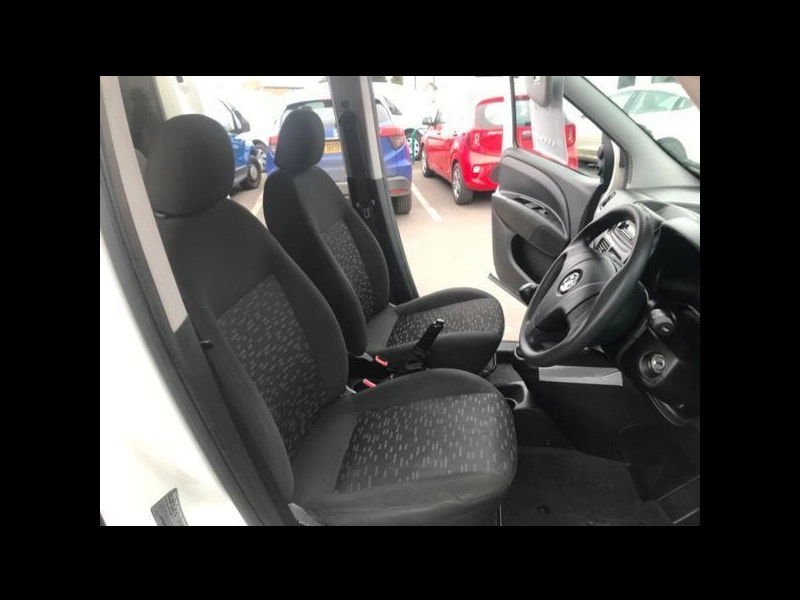Vauxhall Combo L1H1 2300 CDTI 5dr Manual 2025