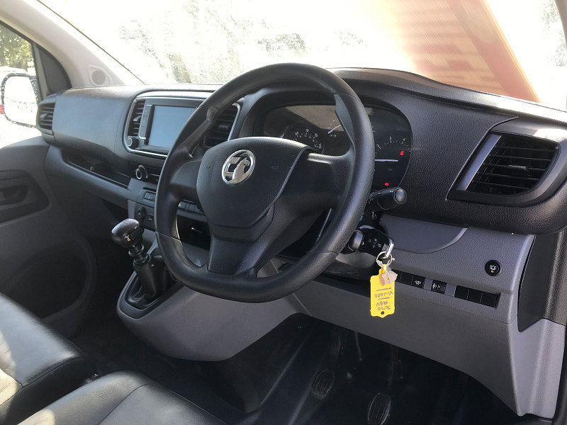 Vauxhall Vivaro 1.5 Turbo D 2900 Dynamic Panel Van 6dr Diesel Manual L2 H1 Euro 6 (s/s) (100 ps) 6dr Manual 2026