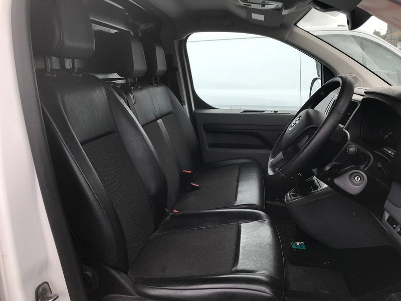 Vauxhall Vivaro 1.5 Turbo D 2900 Dynamic Panel Van 6dr Diesel Manual L2 H1 Euro 6 (s/s) (100 ps) 6dr Manual 2026