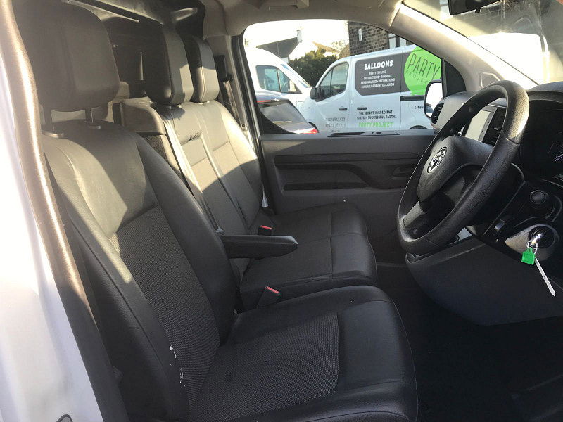 Vauxhall Vivaro 1.5 Turbo D 2900 Sportive Panel Van 5dr Diesel Manual L2 H1 Euro 6 (s/s) (100 ps) 5dr Manual 2026