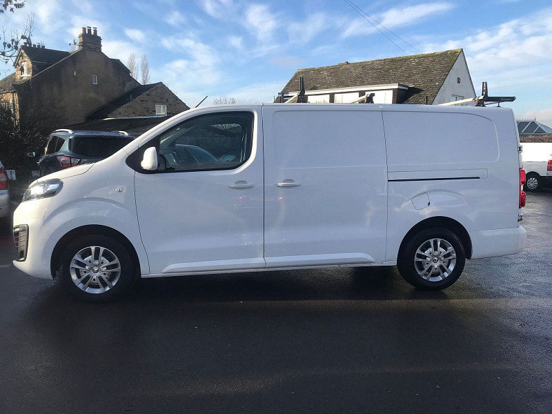 Vauxhall Vivaro 1.5 Turbo D 2900 Sportive Panel Van 5dr Diesel Manual L2 H1 Euro 6 (s/s) (100 ps) 5dr Manual 2026
