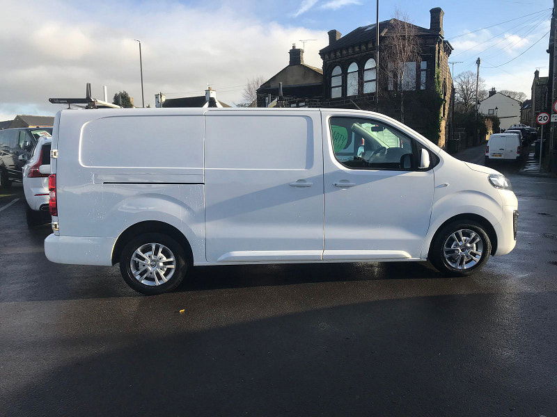 Vauxhall Vivaro 1.5 Turbo D 2900 Sportive Panel Van 5dr Diesel Manual L2 H1 Euro 6 (s/s) (100 ps) 5dr Manual 2026