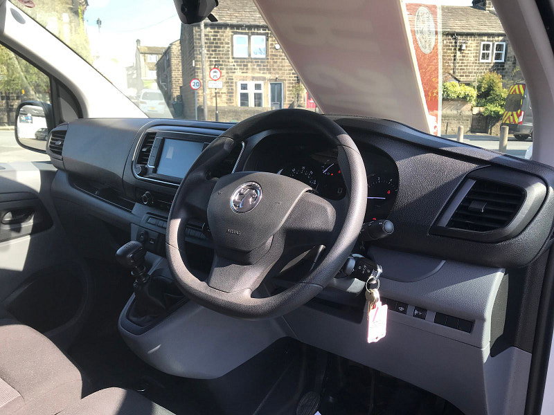 Vauxhall Vivaro 1.5 Turbo D 2900 Sportive Panel Van 6dr Diesel Manual L2 H1 Euro 6 (s/s) (100 ps) 6dr Manual 2026