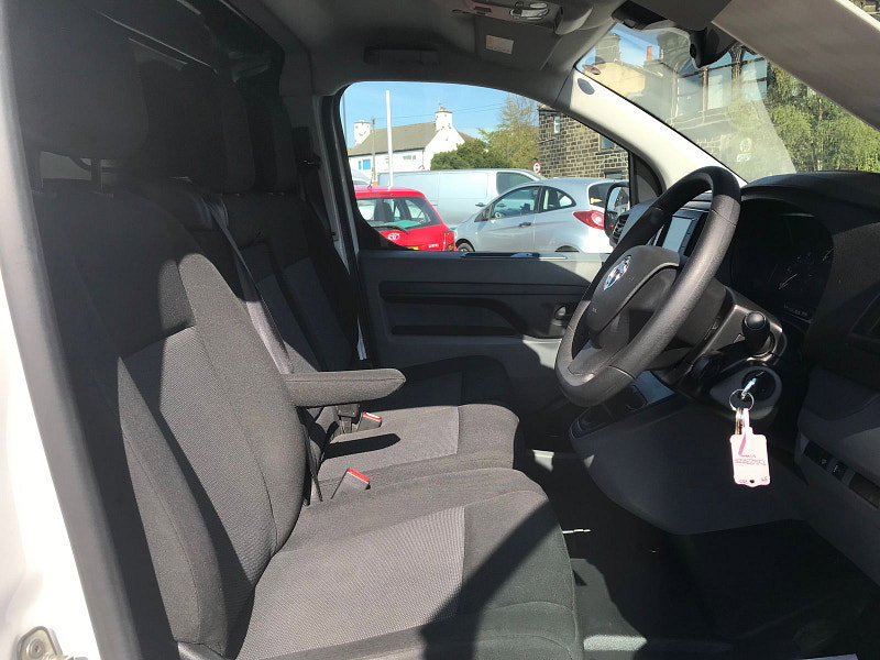 Vauxhall Vivaro 1.5 Turbo D 2900 Sportive Panel Van 6dr Diesel Manual L2 H1 Euro 6 (s/s) (100 ps) 6dr Manual 2026