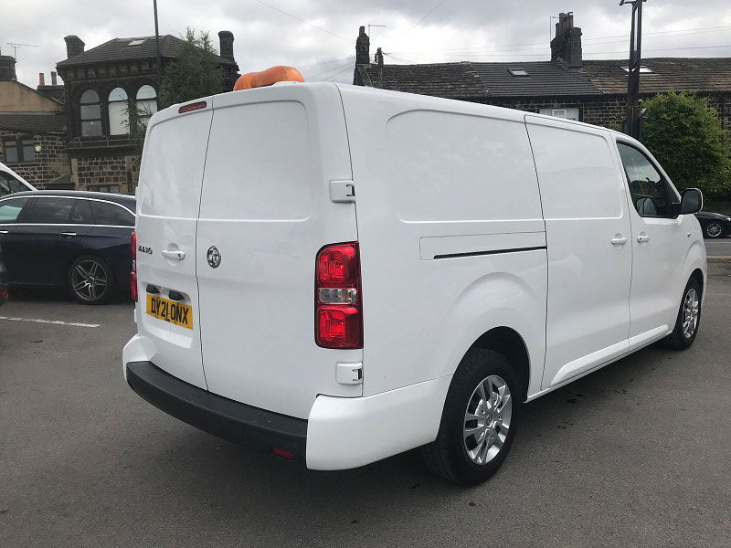Vauxhall Vivaro 1.5L 2900 Sportive S/S Diesel Manual Euro 6 (101 bhp) 6dr Manual 2025