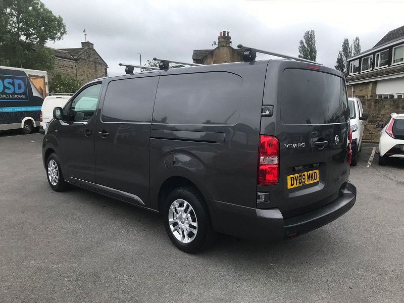 Vauxhall Vivaro 1.5L L2H1 2900 SPORTIVE S/S Diesel Manual Euro 6 (101 bhp) 5dr Manual 2025