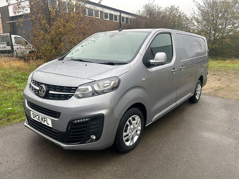 Vauxhall Vivaro 1.5L L2H1 2900 SPORTIVE S/S Diesel Manual Euro 6 (101 bhp) 6dr Manual 2024