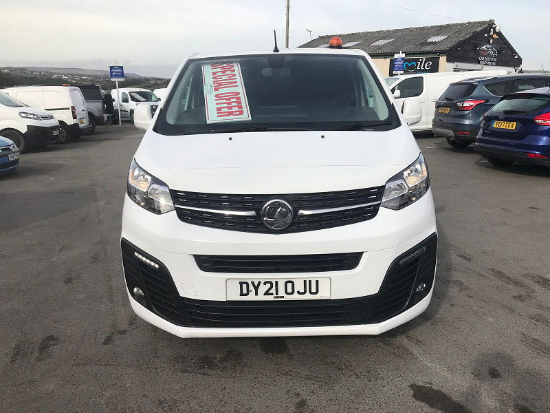 Vauxhall Vivaro 1.5L L2H1 2900 SPORTIVE S/S Diesel Manual Euro 6 (101 bhp) 6dr Manual 2025