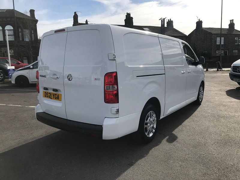 Vauxhall Vivaro 1.5L L2H1 2900 SPORTIVE S/S Diesel Manual Euro 6 (101 bhp) 6dr Manual 2025