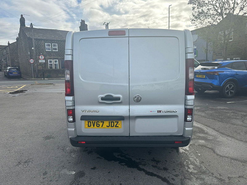 Vauxhall Vivaro 1.6L 2900 Sportive CDTi Bi-T S/S Diesel Manual Euro 6 (125 bhp) 5dr Manual 2025