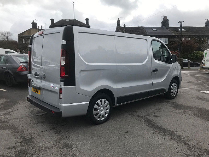 Vauxhall Vivaro 1.6L L1H1 2700 SPORTIVE CDTI Diesel Manual Euro 6 (120 bhp) 5dr Manual 2024