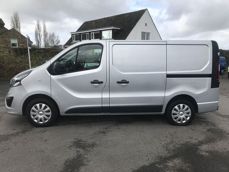 Vauxhall Vivaro 1.6L L1H1 2700 SPORTIVE CDTI Diesel Manual Euro 6 (120 bhp) 5dr Manual 2024