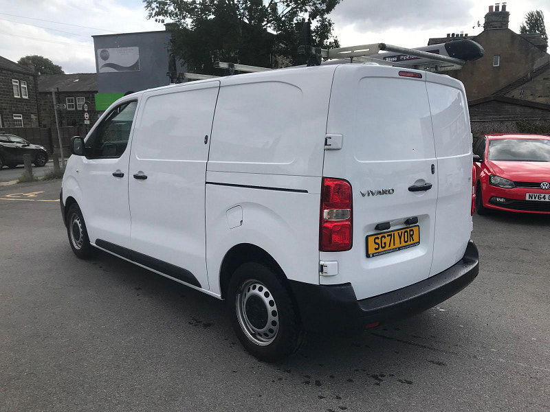 Vauxhall Vivaro 2.0L F3100 Dynamic S/S Diesel Manual Euro 6 (142 bhp) 6dr Manual 2025