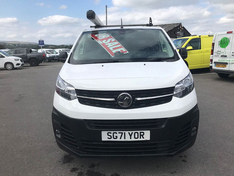 Vauxhall Vivaro 2.0L F3100 Dynamic S/S Diesel Manual Euro 6 (142 bhp) 6dr Manual 2025