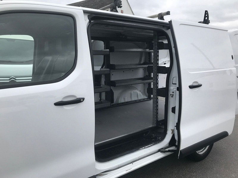 Vauxhall Vivaro 2.0L F3100 Dynamic S/S Diesel Manual Euro 6 (142 bhp) 6dr Manual 2025