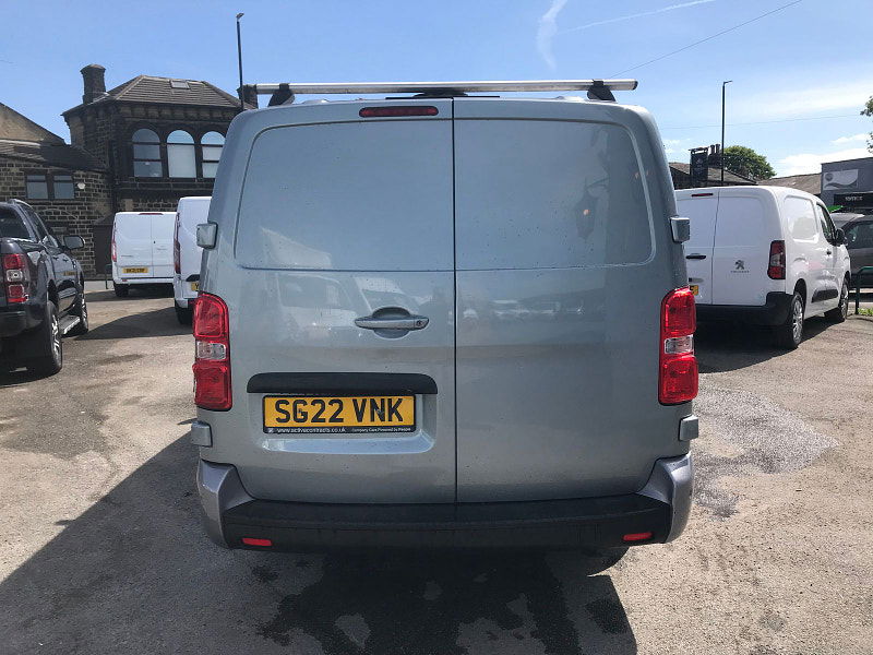 Vauxhall Vivaro 2.0L  F3100 Elite S/S Diesel Manual Euro 6 (142 bhp) 6dr Manual 2025