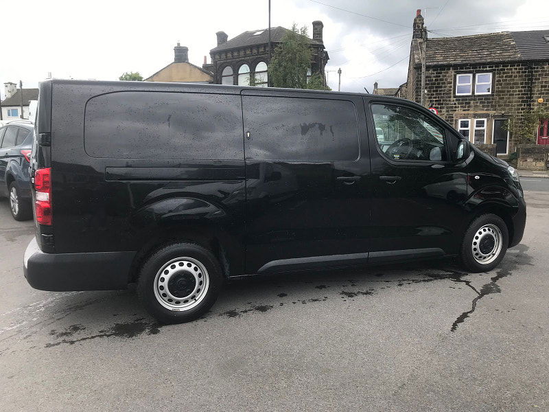 Vauxhall Vivaro 2.0L F3100 Prime Auto 6dr Diesel Automatic Euro 6 (142 bhp) 6dr Automatic 2025