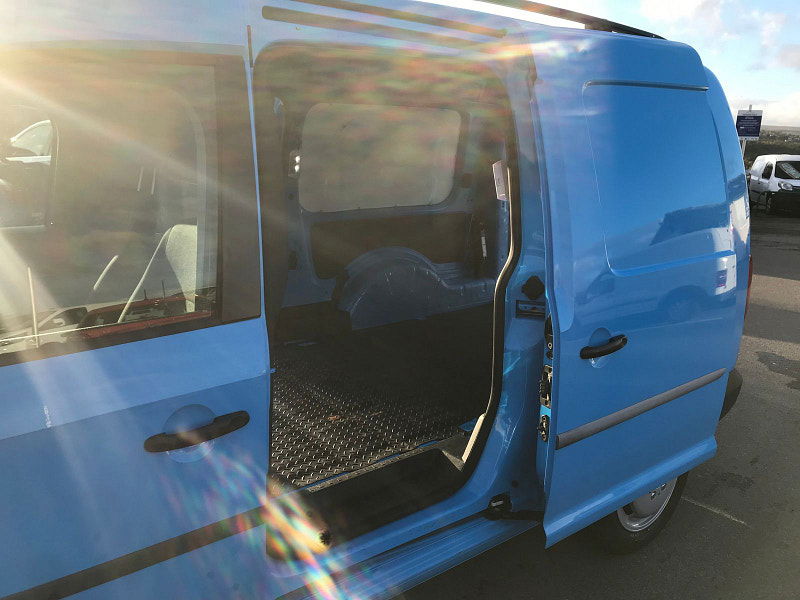 Volkswagen Caddy Maxi 1.6L Caddy Maxi C20 Startline TDI Diesel Manual Euro 5 (101 bhp) 6dr Manual 2025