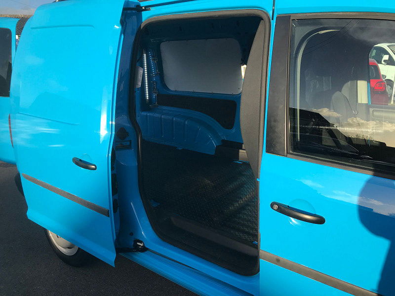 Volkswagen Caddy Maxi 1.6L Caddy Maxi C20 Startline TDI Diesel Manual Euro 5 (101 bhp) 6dr Manual 2025