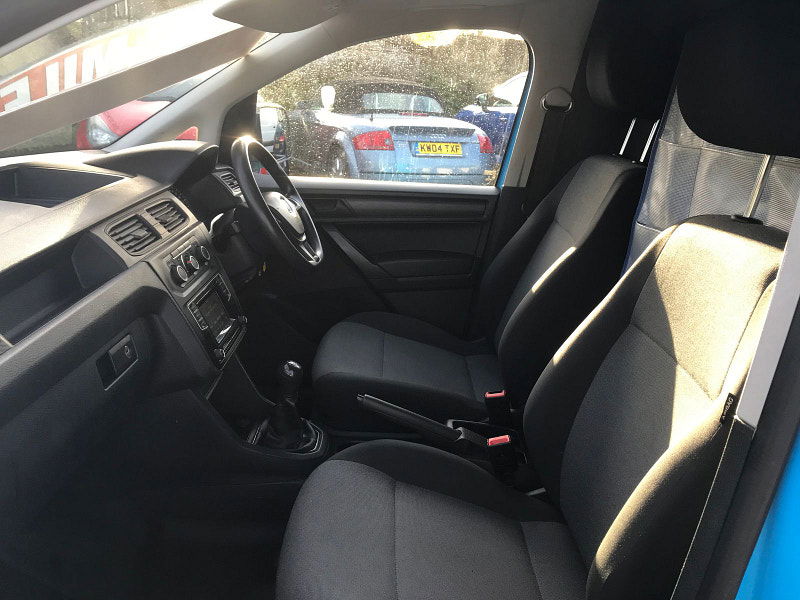 Volkswagen Caddy Maxi 1.6L Caddy Maxi C20 Startline TDI Diesel Manual Euro 5 (101 bhp) 6dr Manual 2025